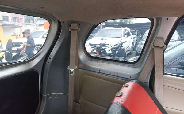 TOYOTA  AVANZA  1.3 E
