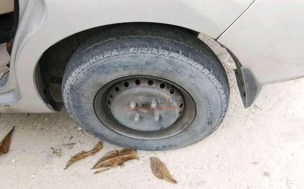 TOYOTA  AVANZA  1.3 E