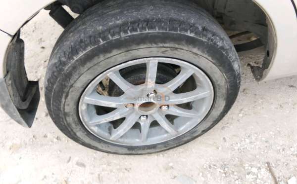 TOYOTA  AVANZA  1.3 E