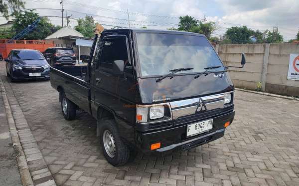 MITSUBISHI  L 300 L300 PU FB-R (4X2)