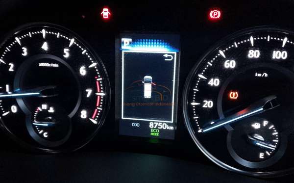 TOYOTA ALPHARD 2.5 G