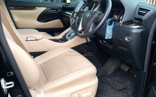 TOYOTA ALPHARD 2.5 G