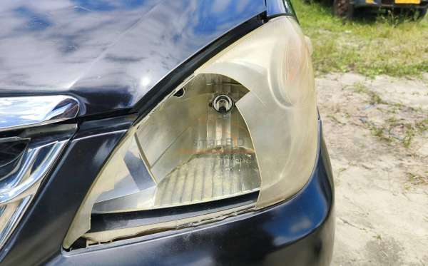 TOYOTA  AVANZA  G
