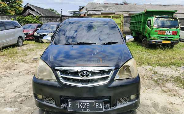 TOYOTA  AVANZA  G
