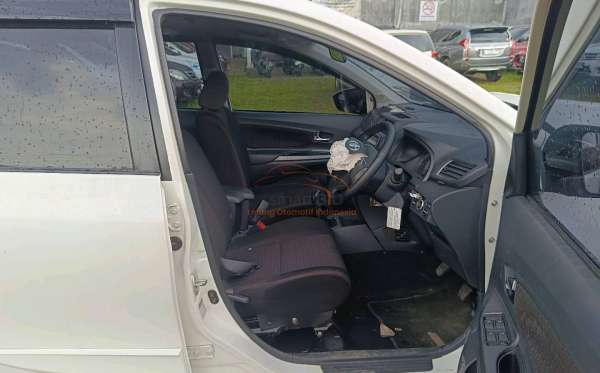 TOYOTA NEW AVANZA VELOZ 1.5