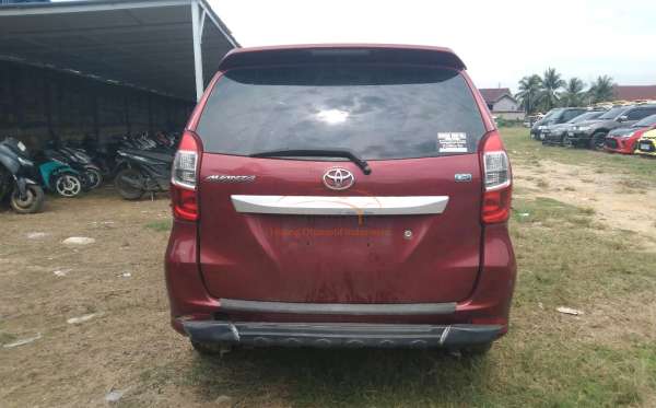 TOYOTA AVANZA
