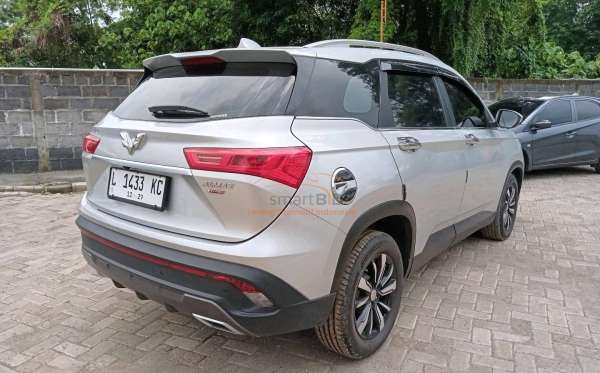 WULING ALMAZ 1.5 LT LUX CVT