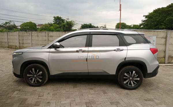 WULING ALMAZ 1.5 LT LUX CVT