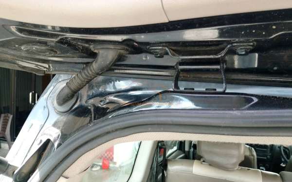 WULING CONFERO 1.5 DB MY (4X2)