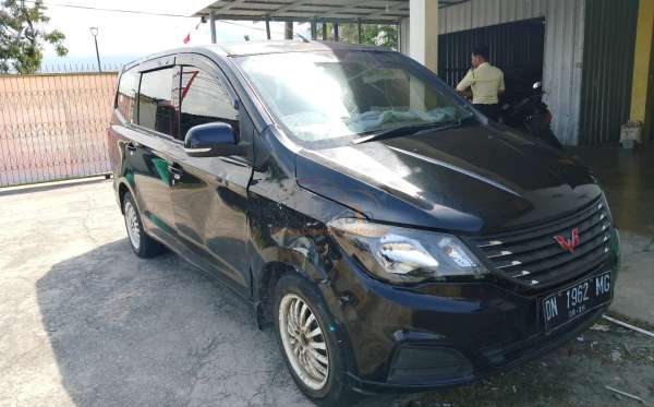 WULING CONFERO 1.5 DB MY (4X2)