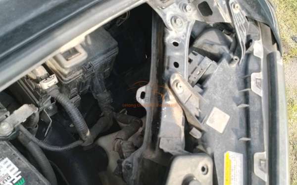 TOYOTA ALPHARD 2.5 G