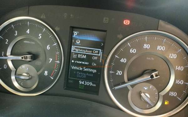 TOYOTA ALPHARD 2.5 G