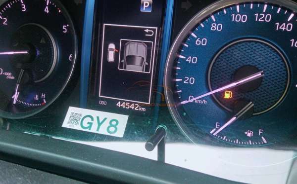 TOYOTA FORTUNER 2.4 VRZ