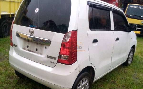 SUZUKI KARIMUN GL MT