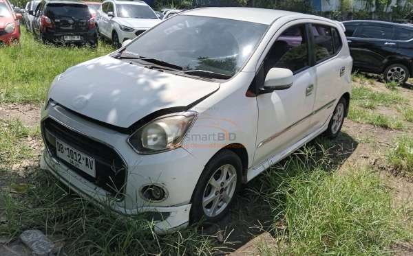 DAIHATSU  AYLA