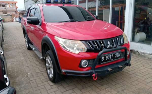 MITSUBISHI DC EXCEED (4X4)
