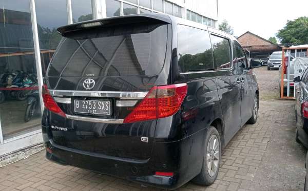 TOYOTA ALPHARD 2.4