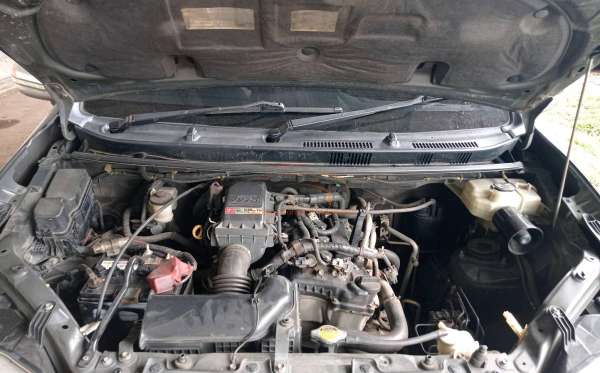 TOYOTA  AVANZA  1.3 G