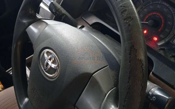 TOYOTA  AVANZA  1.3 G