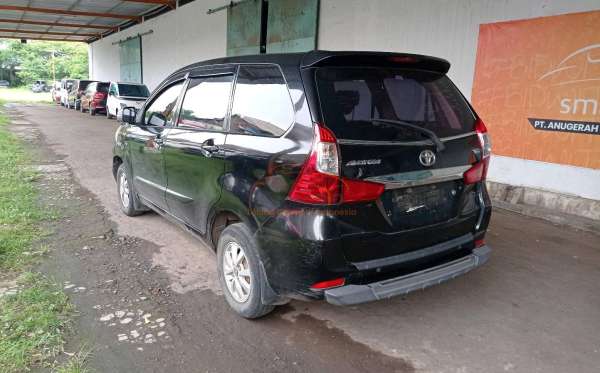 TOYOTA  AVANZA  1.3 G
