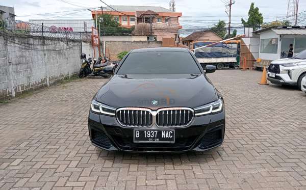 BMW G30 CKD A/T