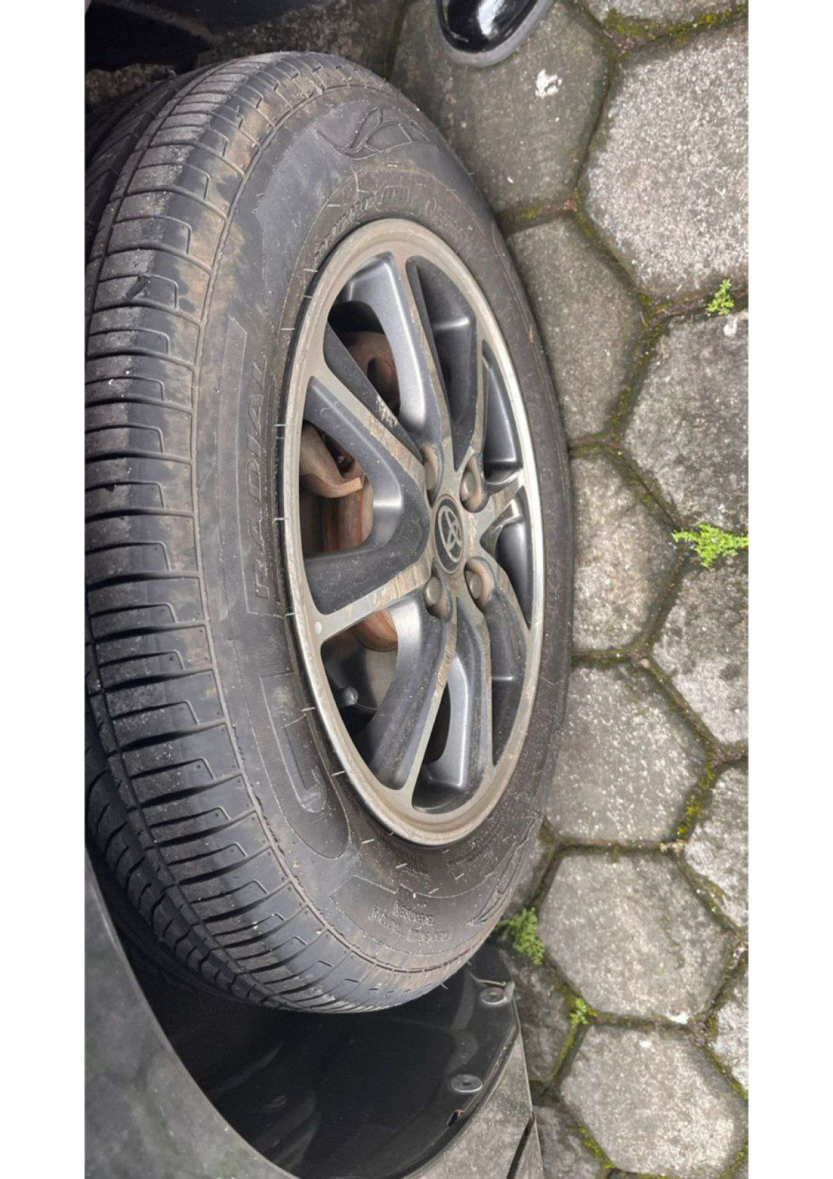 TOYOTA  CALYA  1.2 E M/T