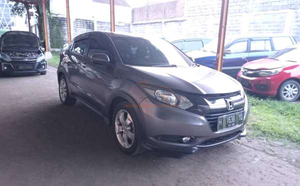 HONDA HRV RU1 1.5 E