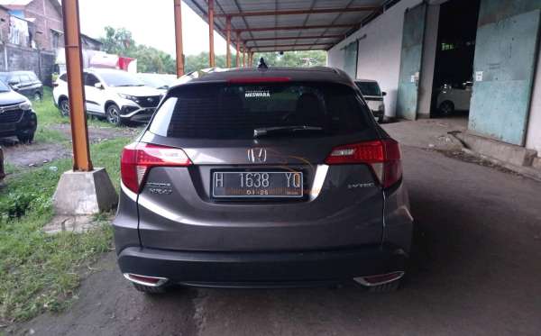 HONDA HRV RU1 1.5 E
