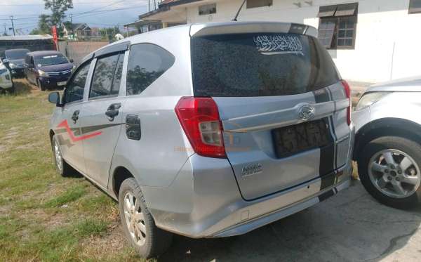 DAIHATSU SIGRA D