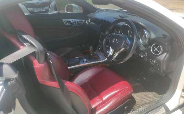 MERCEDES BENZ SLK 250