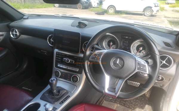 MERCEDES BENZ SLK 250