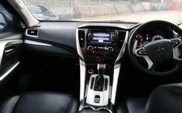 MITSUBISHI PAJERO SPORT 2.4L DAKAR-H (4X2)