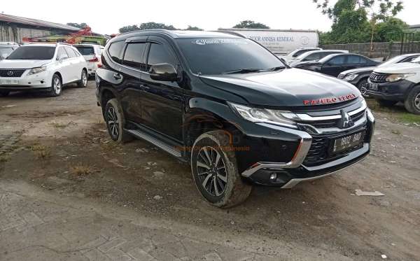 MITSUBISHI PAJERO SPORT 2.4L DAKAR-H (4X2)