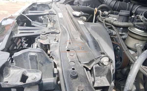 TOYOTA INNOVA VENTURER