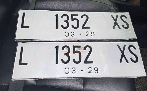 TOYOTA INNOVA VENTURER