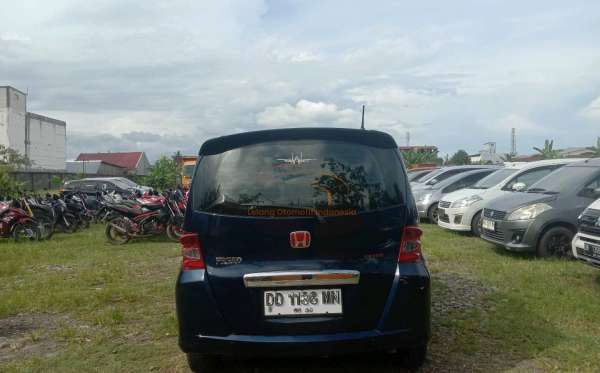 HONDA FREED GB3 1.5 E