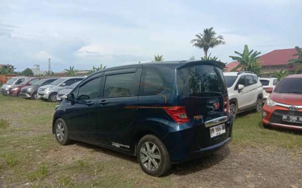 HONDA FREED GB3 1.5 E