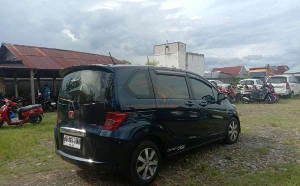 HONDA FREED GB3 1.5 E