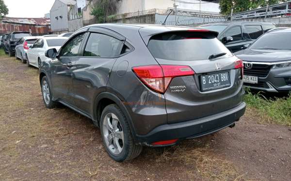 HONDA HRV RU1 1.5 S