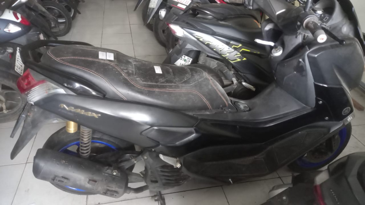 YAMAHA NMAX