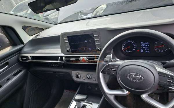 HYUNDAI STARGAZER TREND