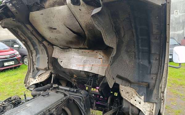 ISUZU NKR 71 HD E2-2