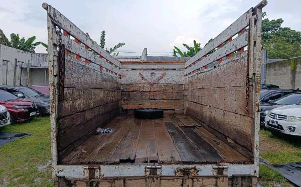 ISUZU NKR 71 HD E2-2