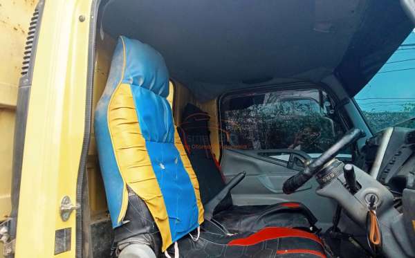 MITSUBISHI  FE  74 HD