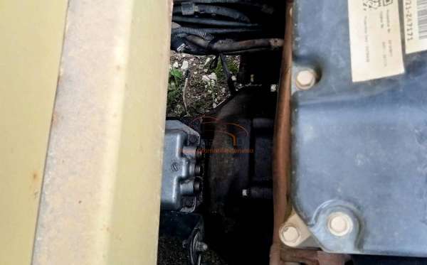 MITSUBISHI  FE  74 HD