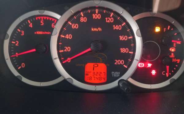 MITSUBISHI PAJERO SPORT 2.5 D EXCEED (4X2)