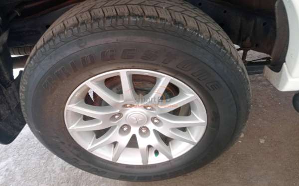 MITSUBISHI PAJERO SPORT 2.5 D EXCEED (4X2)