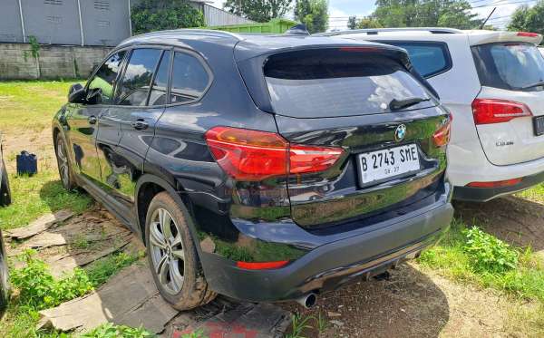 BMW X1 SDRIVE 18I