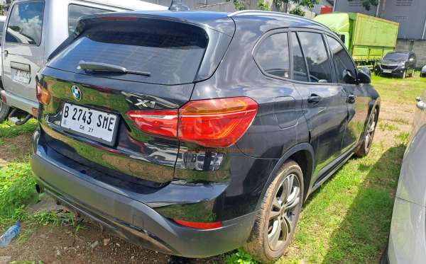 BMW X1 SDRIVE 18I