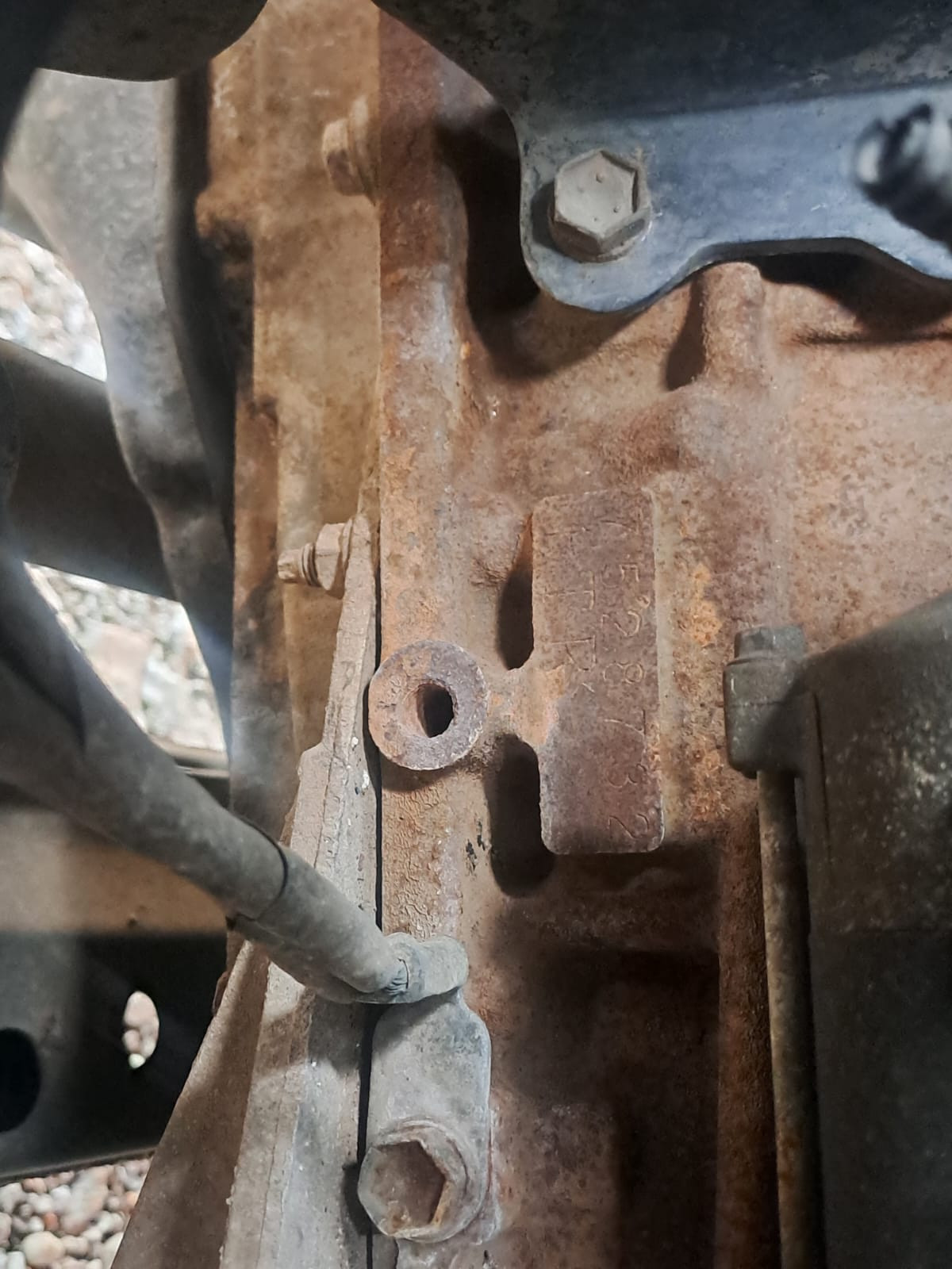 TOYOTA KIJANG INNOVA E